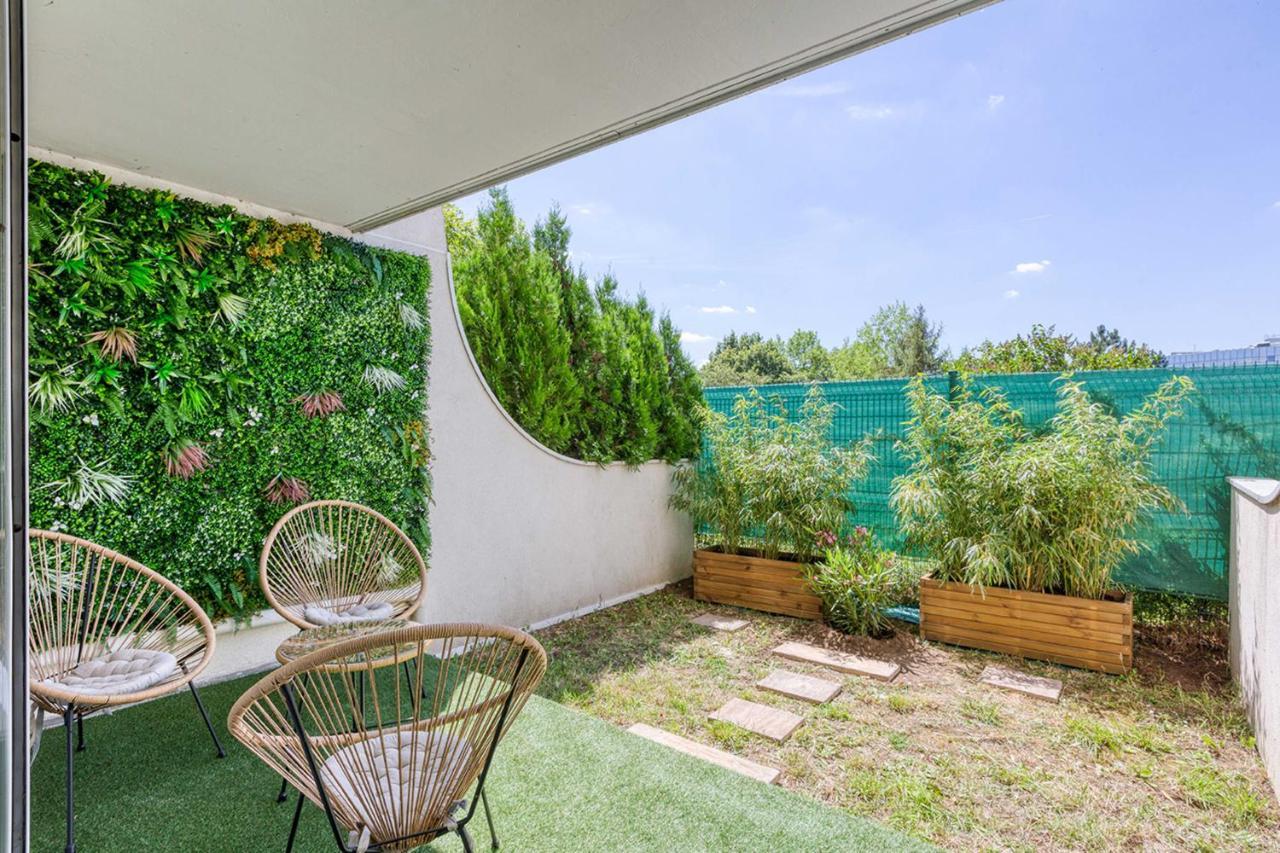 Leclat Verdoyant De Noisy - Jardin Esterno foto